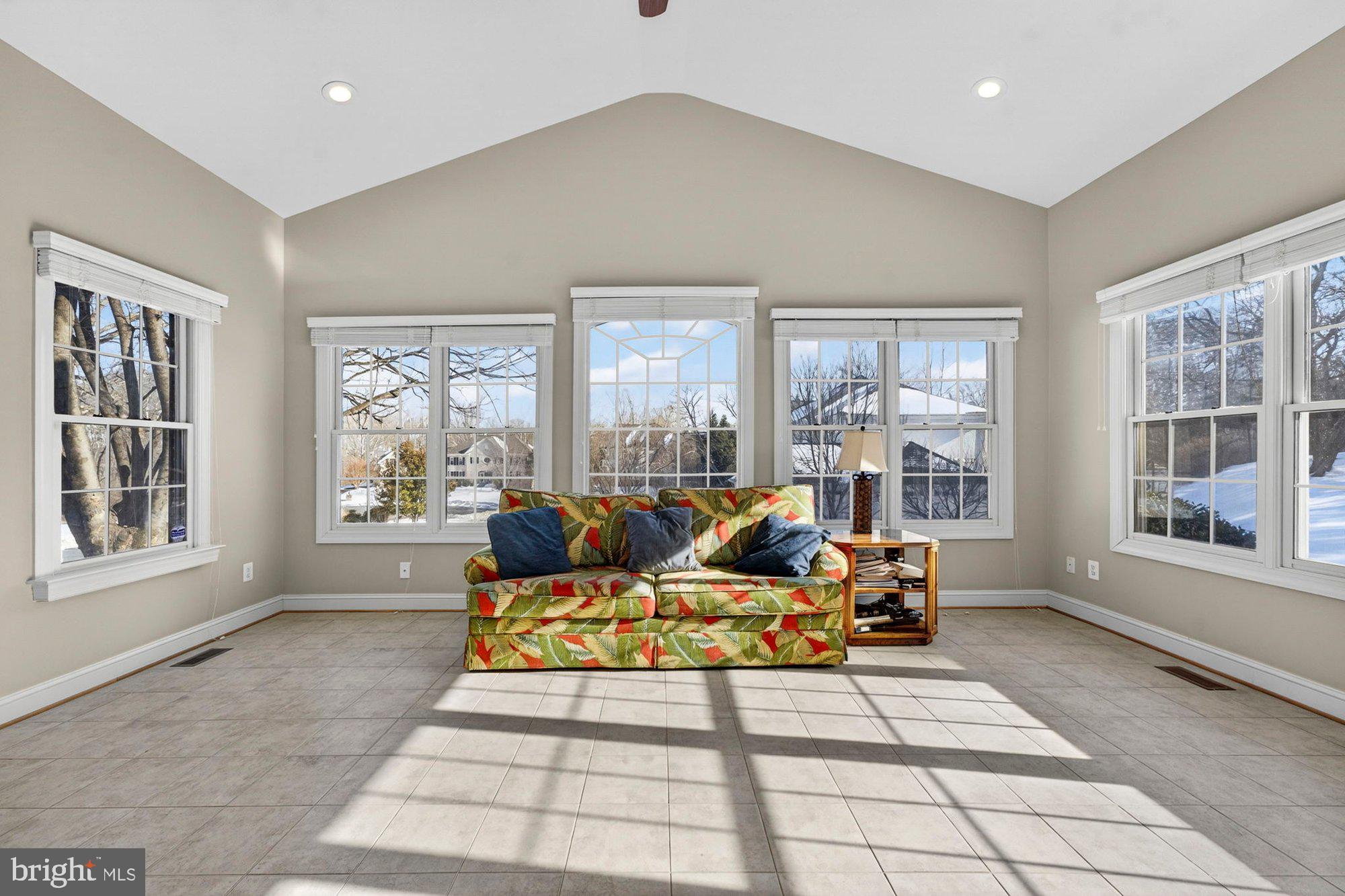 1424 Wynhurst Lane Vienna, VA 22182 - Photo 24 of 113