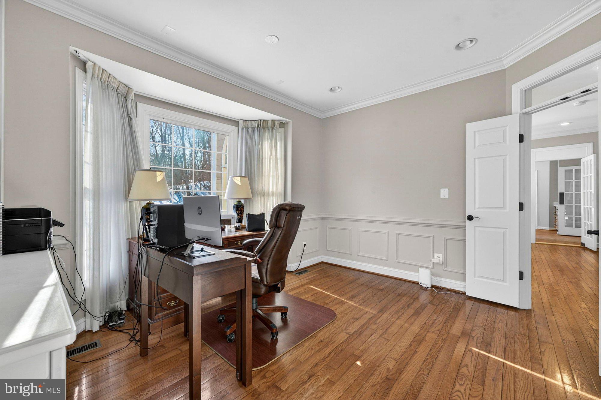 1424 Wynhurst Lane Vienna, VA 22182 - Photo 29 of 113