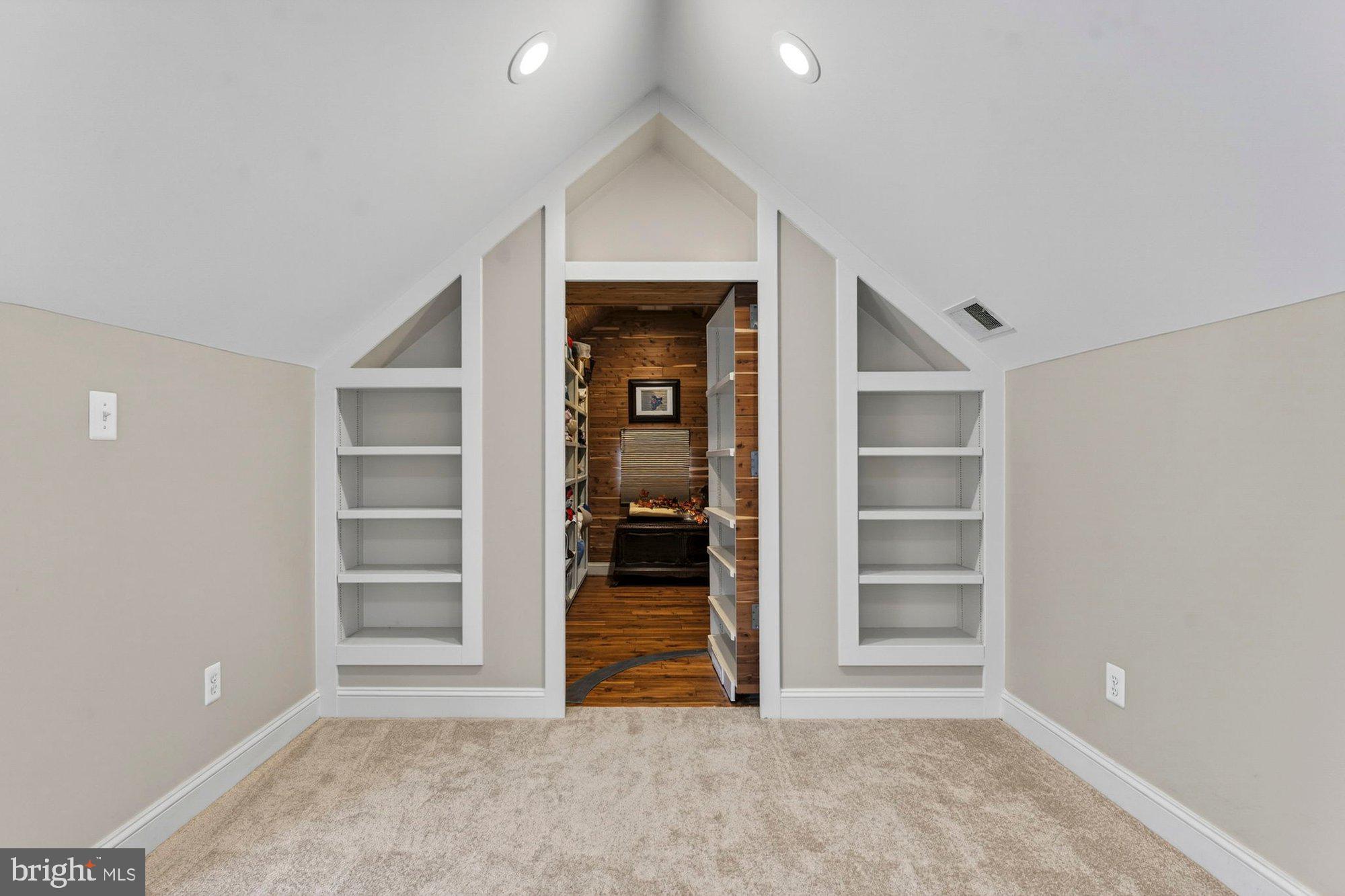 1424 Wynhurst Lane Vienna, VA 22182 - Photo 38 of 113