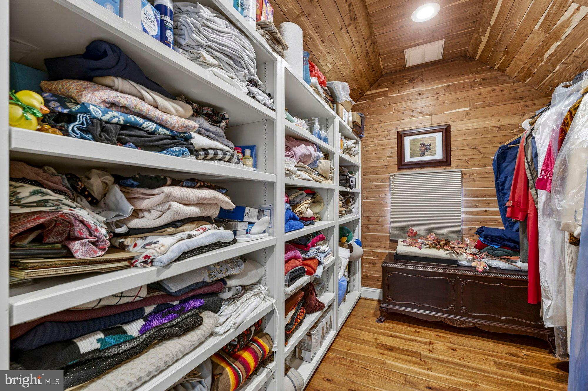 1424 Wynhurst Lane Vienna, VA 22182 - Photo 39 of 113