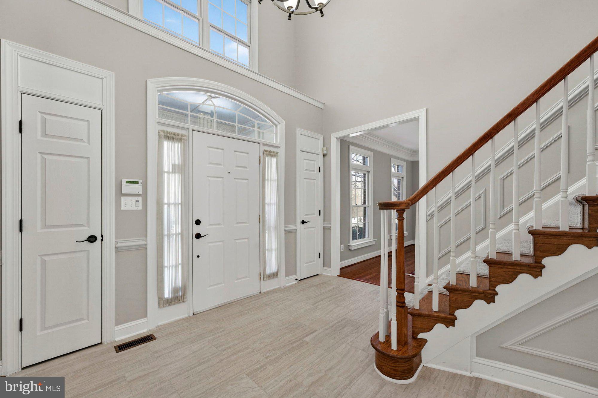 1424 Wynhurst Lane Vienna, VA 22182 - Photo 6 of 113