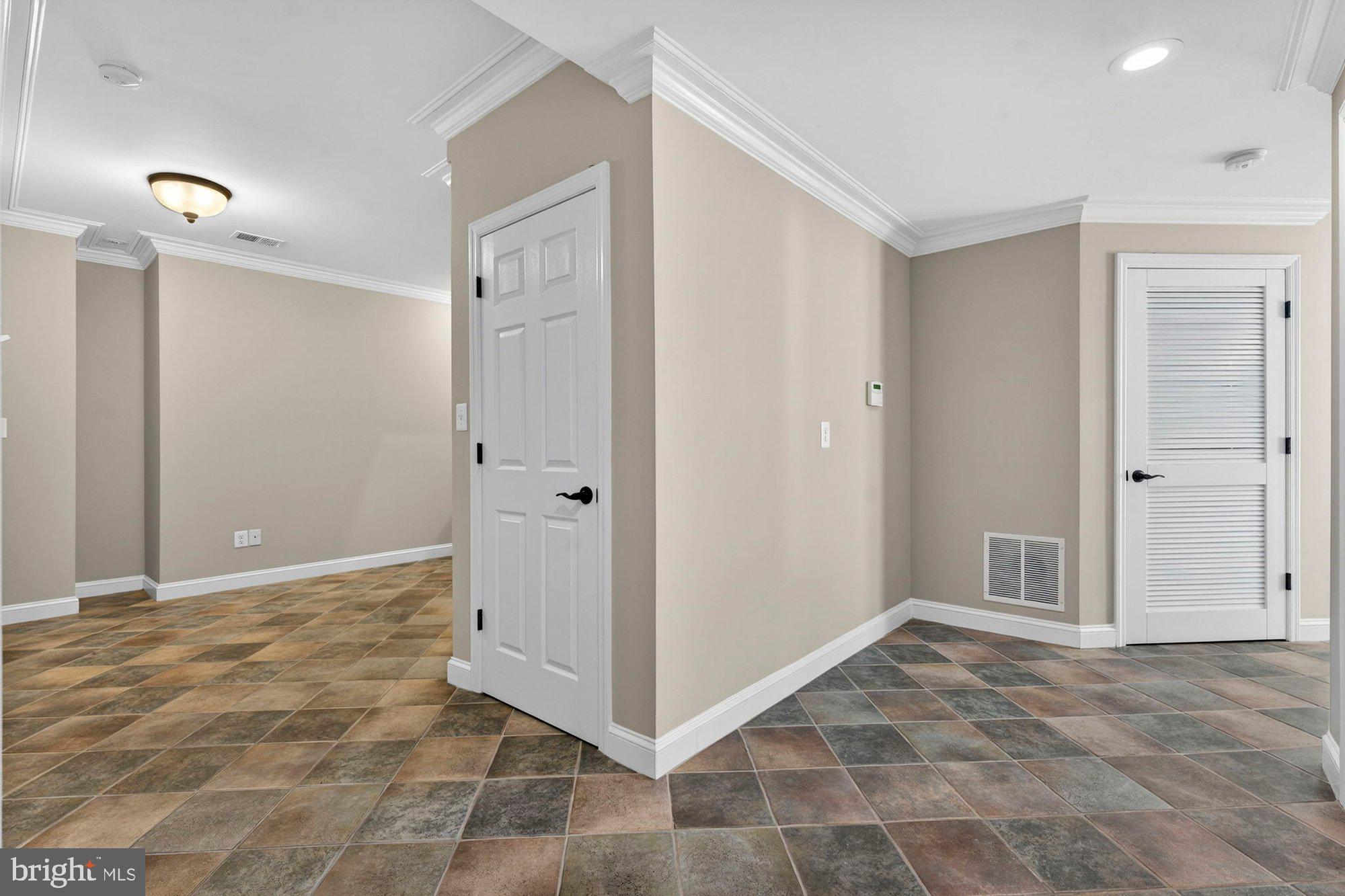 1424 Wynhurst Lane Vienna, VA 22182 - Photo 75 of 113