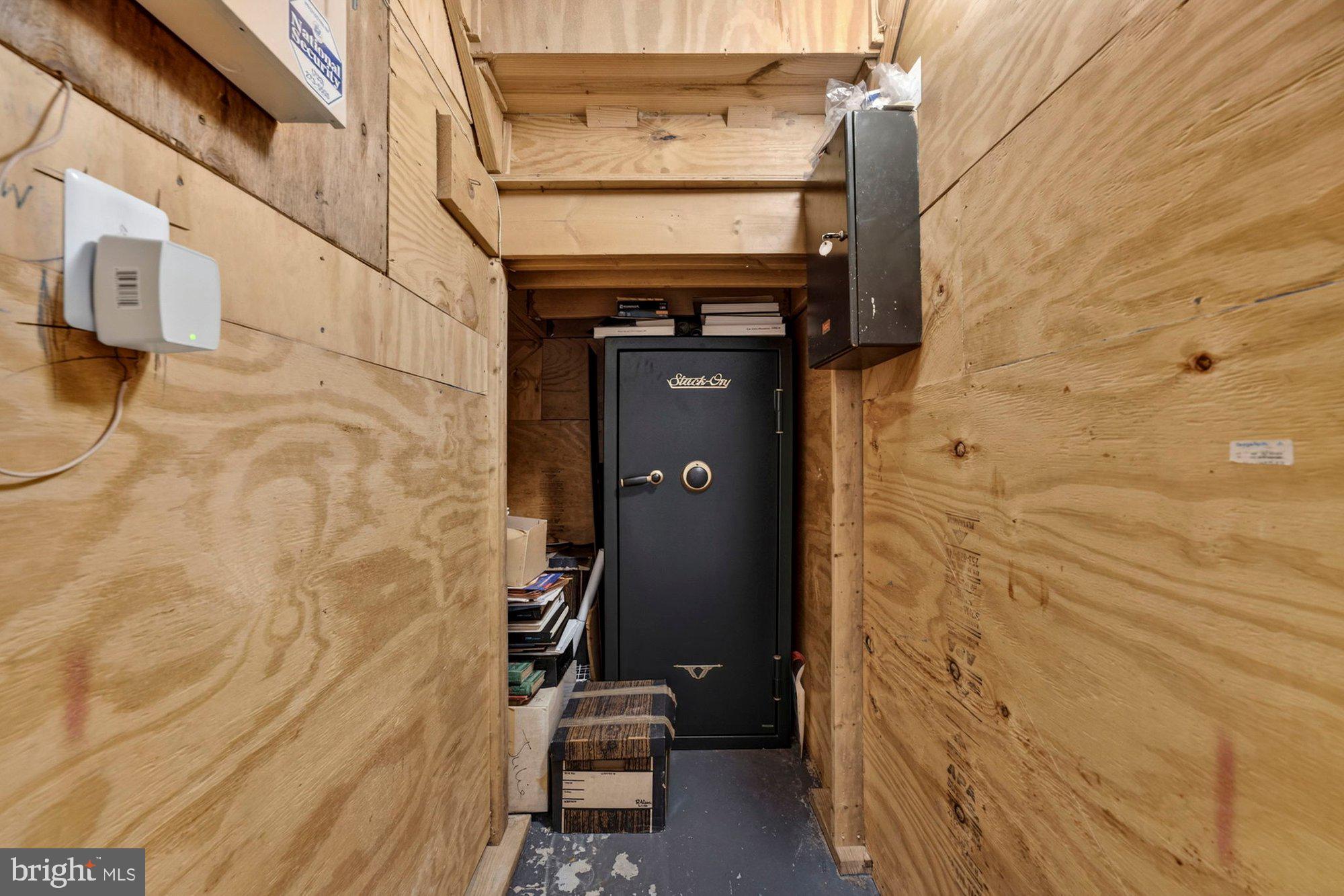 1424 Wynhurst Lane Vienna, VA 22182 - Photo 99 of 113