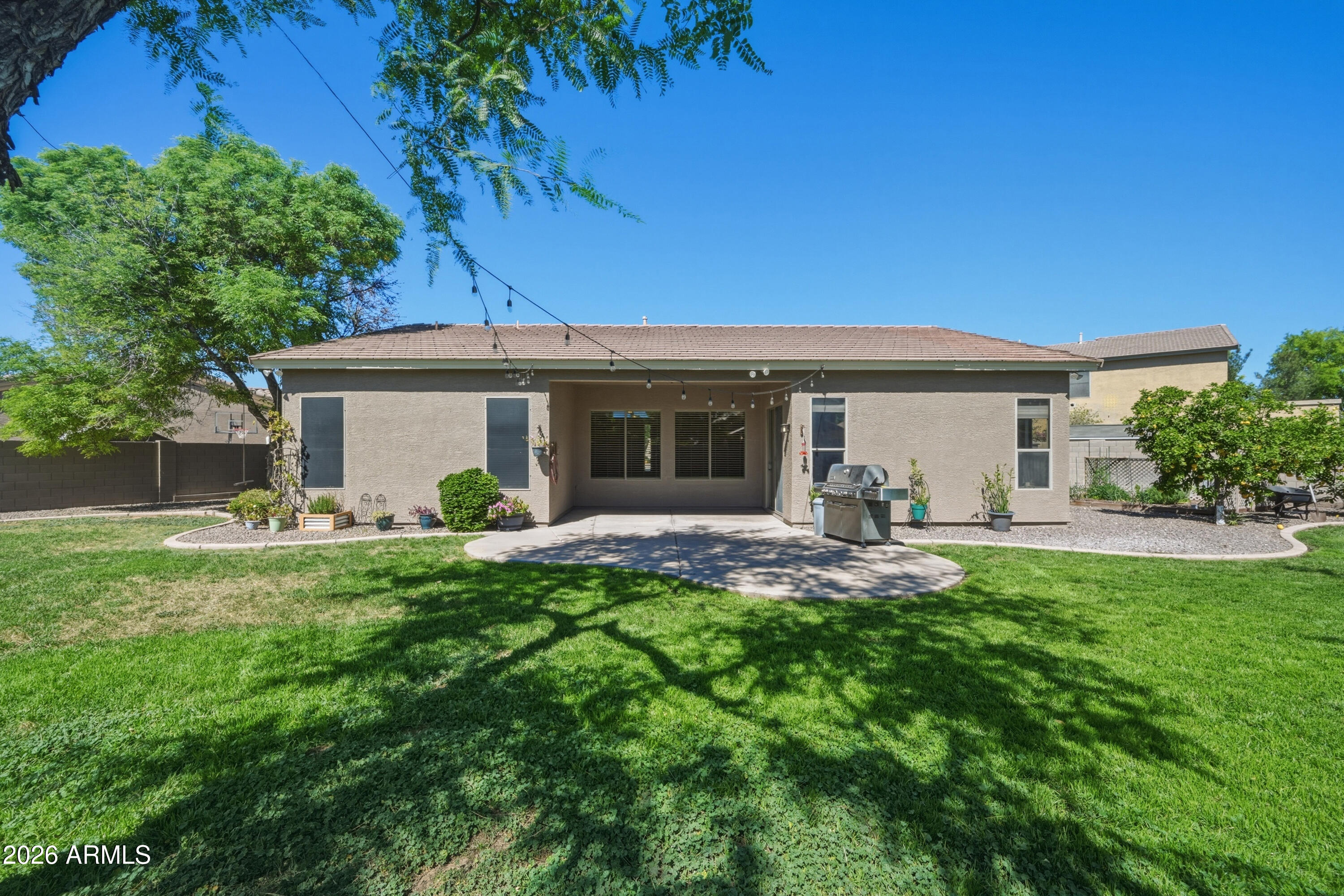 557 South Lemon Court Gilbert, AZ 85296 - Photo 30 of 39 30_035_dsc_7028