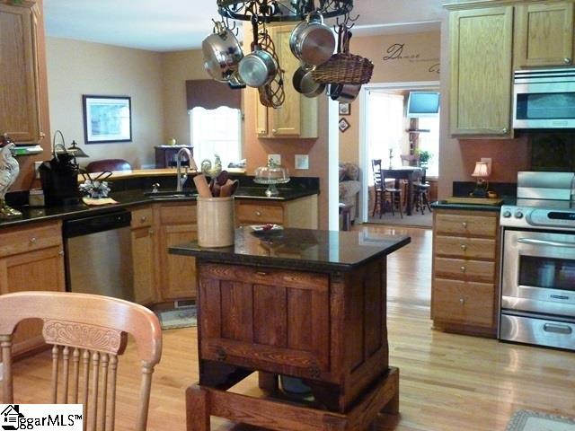 1509 Price House Road Roebuck, SC 29376 - Photo 8 of 23