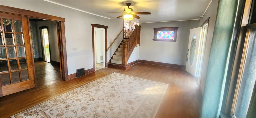 300 Ormond Avenue Sharon, PA 16146 - Photo 29 of 45 wooden floor in an empty room with a window