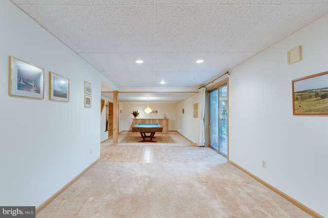 9028 Edgepark Road Vienna, VA 22182 - Photo 24 of 30 Interior (General)