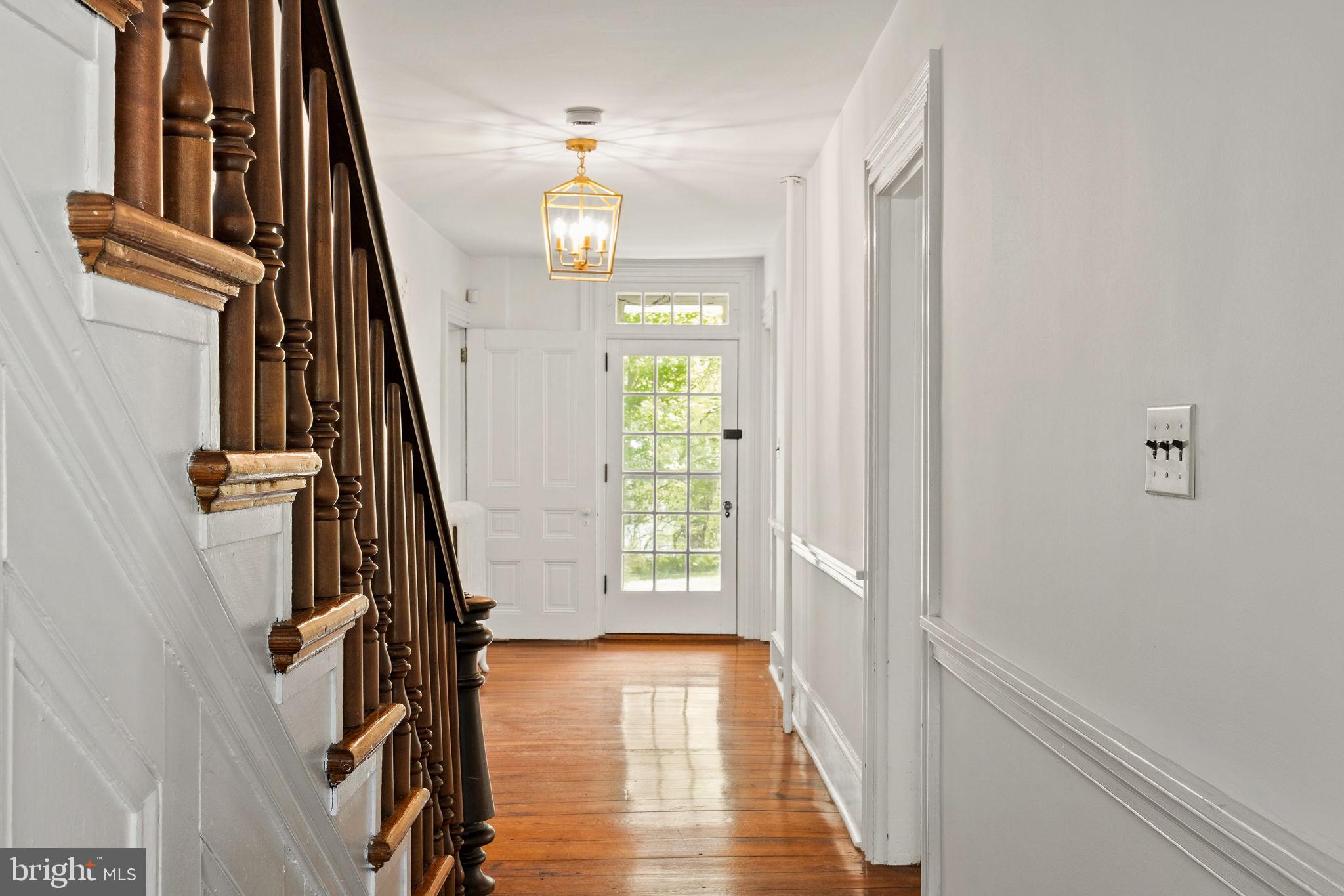 95 Indian Spring Road Media, PA 19063 - Photo 14 of 118 First floor foyer