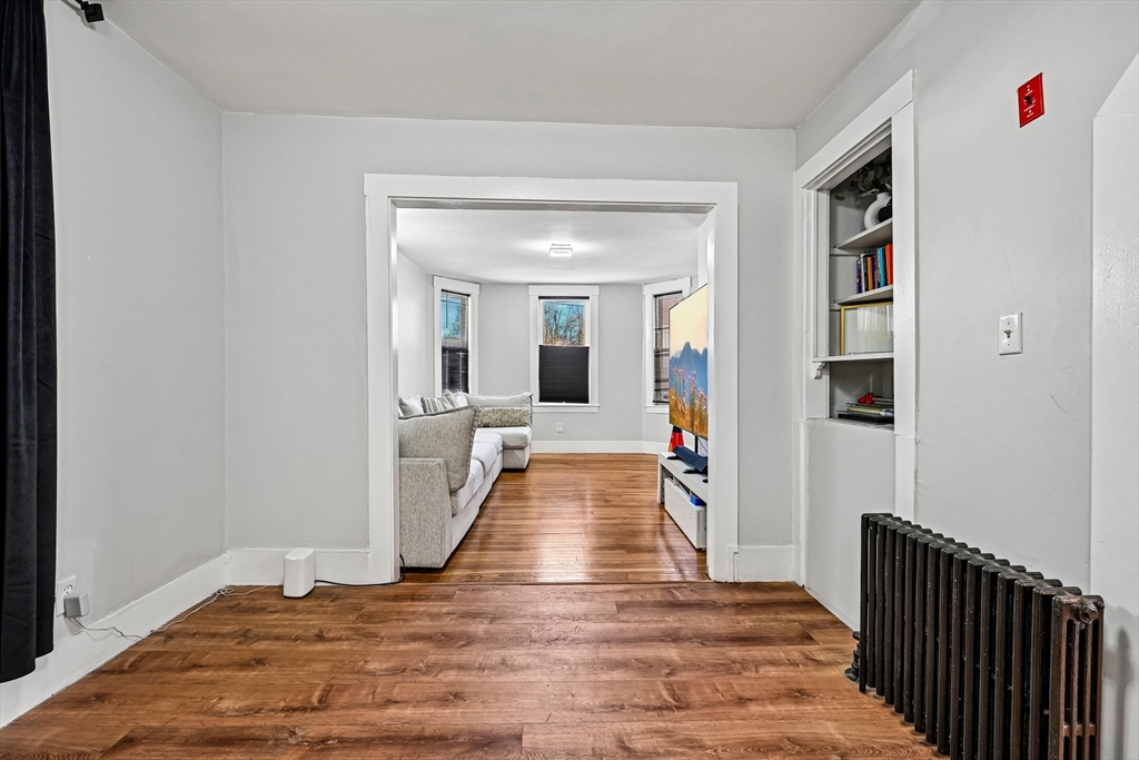 19 Sheldon Street Lowell, MA 01851 - Photo 7 of 42