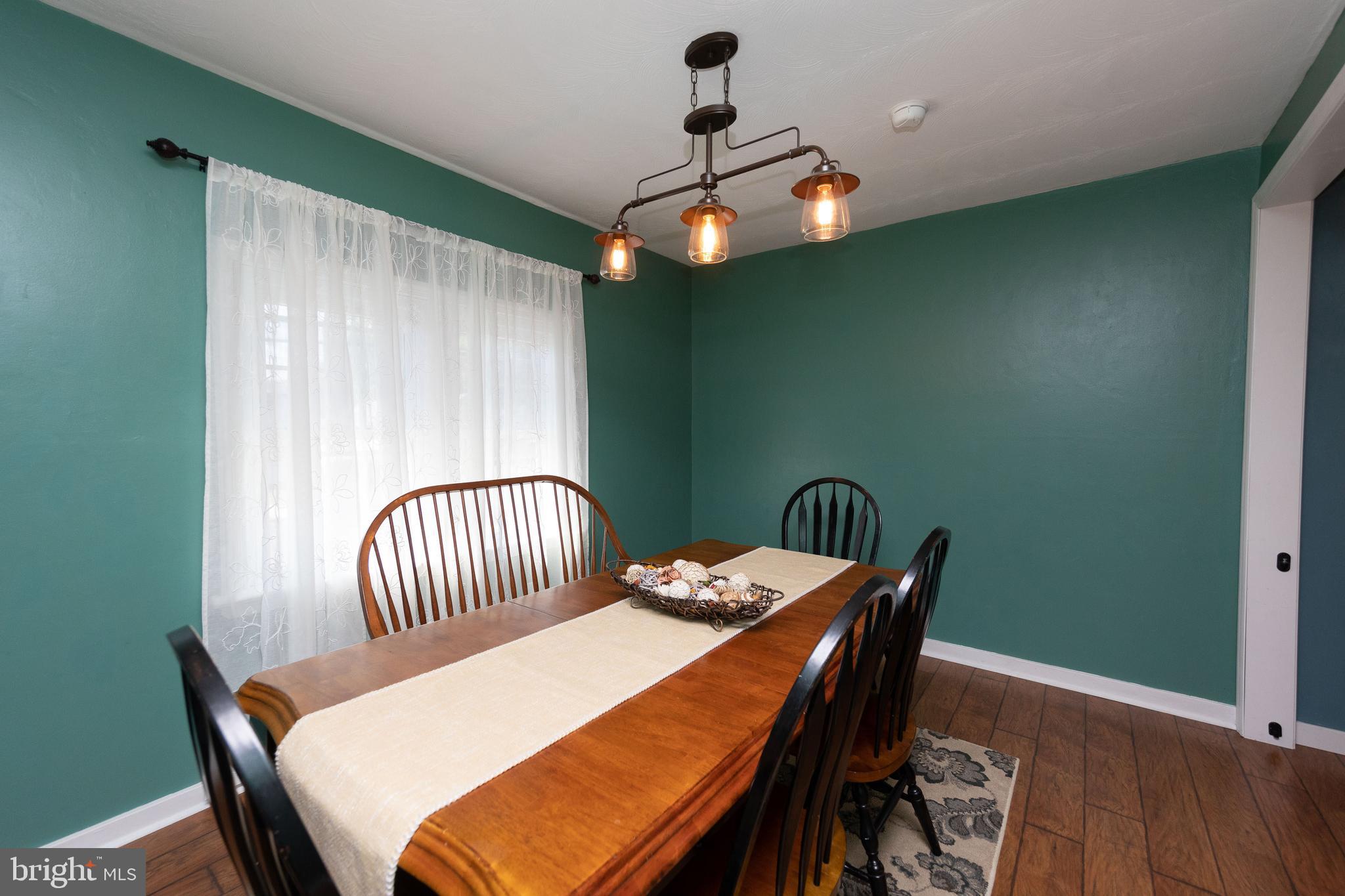 215 Madison Road Willow Grove, PA 19090 - Photo 9 of 30 Gallery Image 9