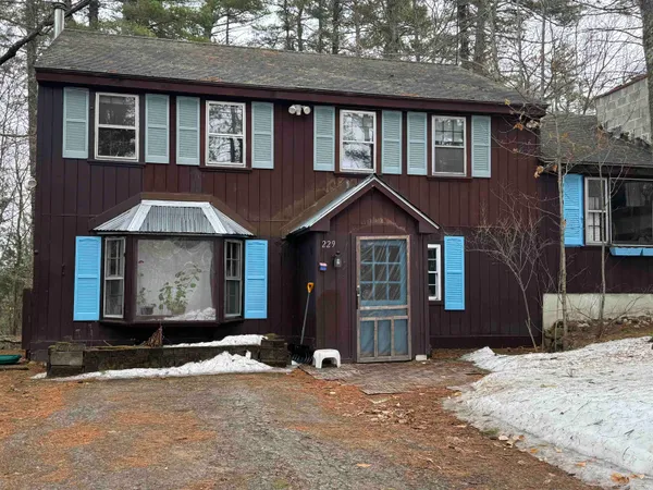 $375,000 | 229 Tasker Hill Road, Conway, NH 03818