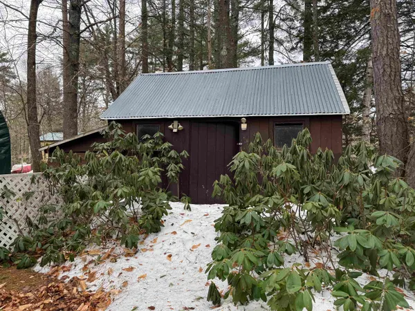 $375,000 | 229 Tasker Hill Road, Conway, NH 03818