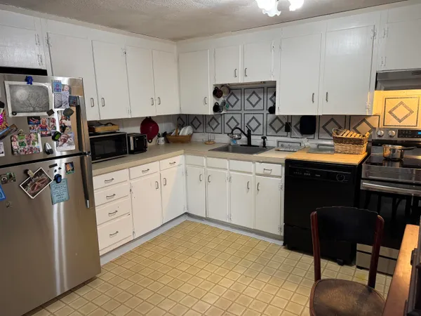 $375,000 | 229 Tasker Hill Road, Conway, NH 03818