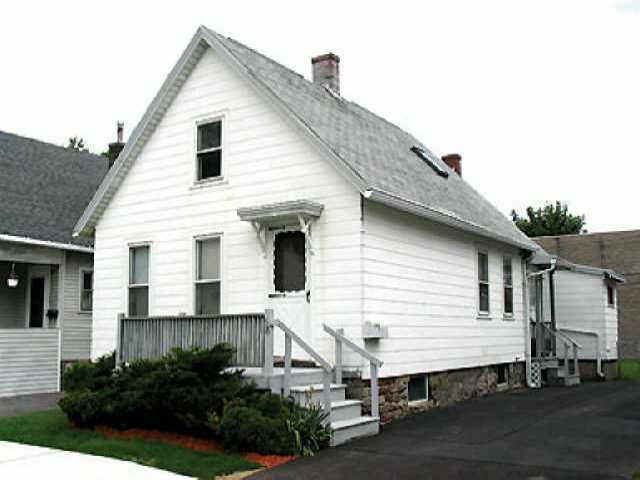 58 Bloomfield Place Rochester, NY 14620 - Photo 1 of 1 Exterior Front