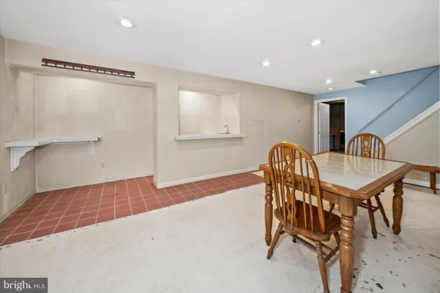 $499,000 | 7 Wichess Way, Newark, DE 19702