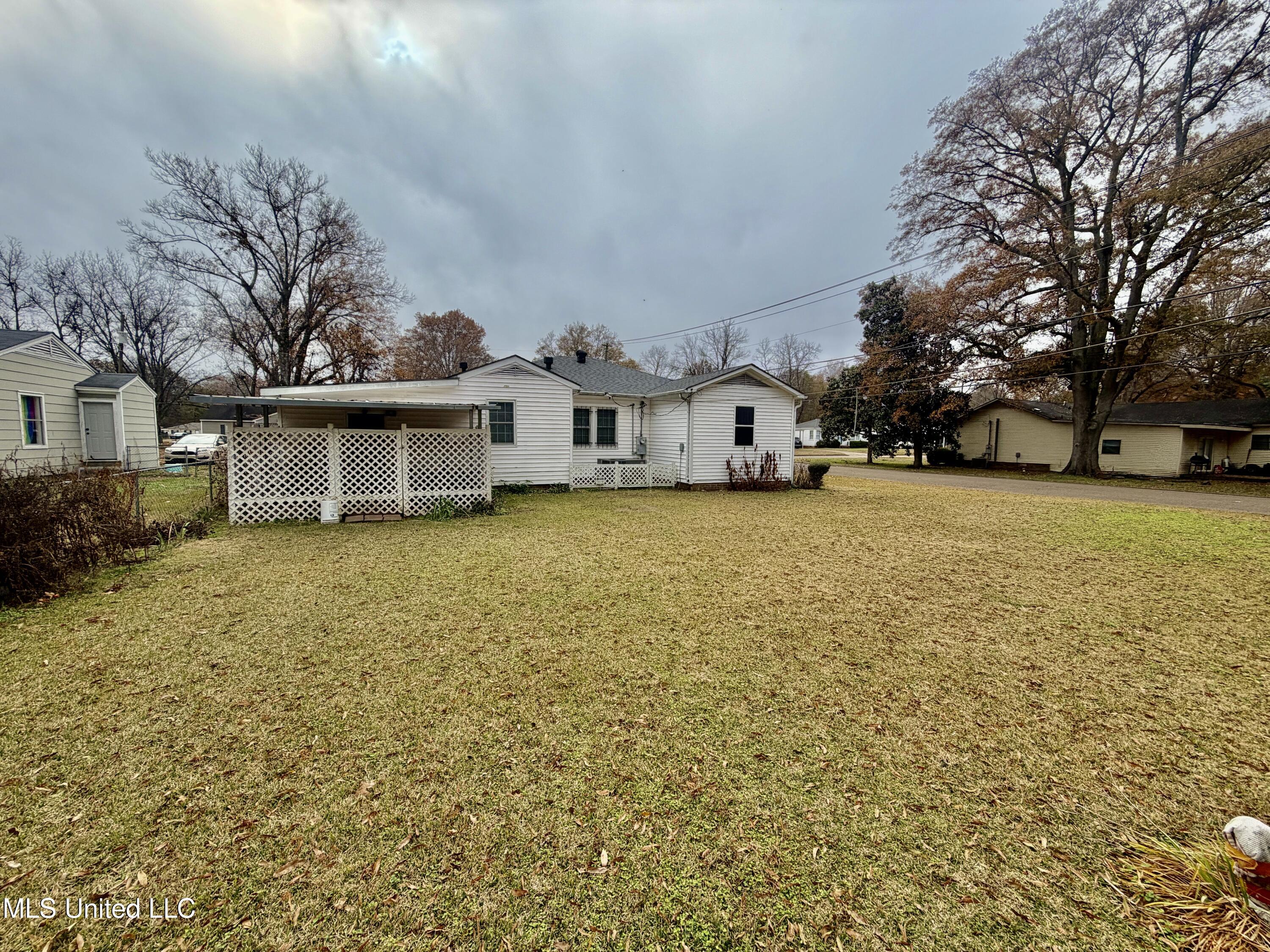 710 Farmer Street Cleveland, MS 38732 - Photo 13 of 17 IMG_1183