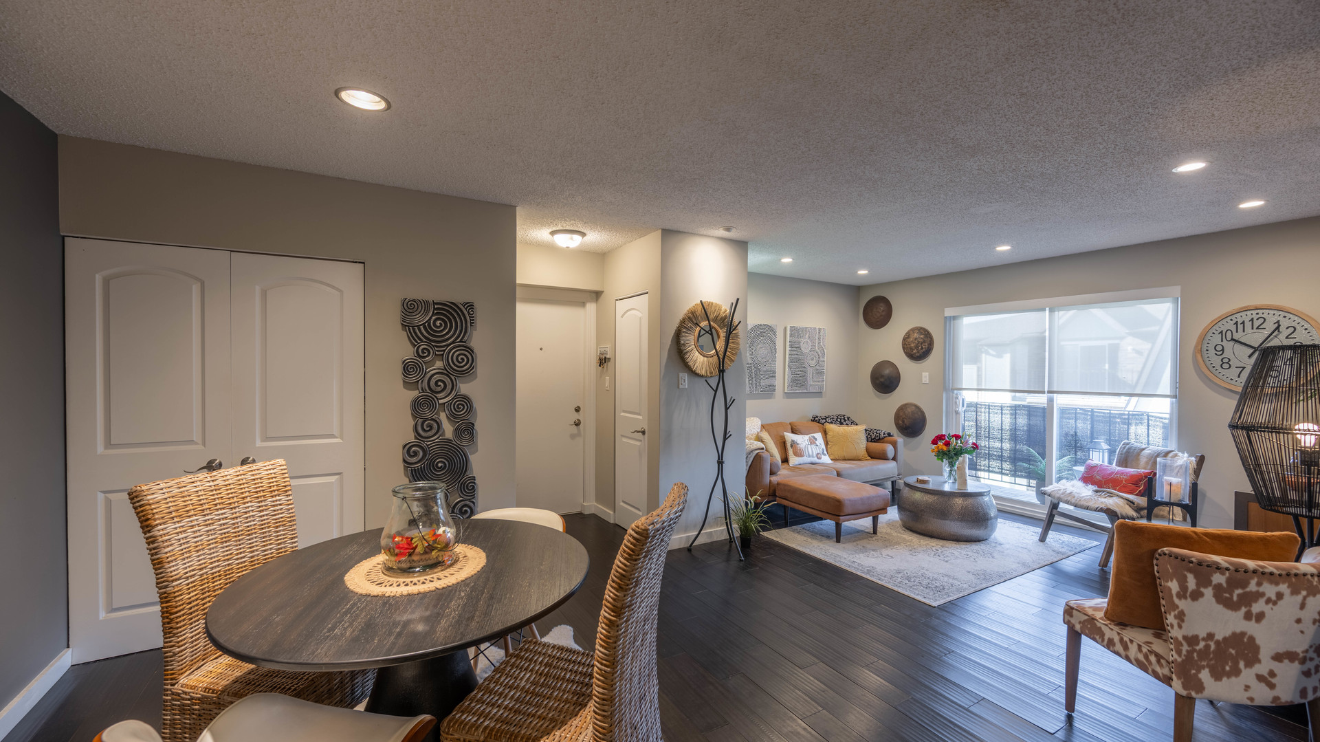 1234 Chalet Road, Unit 301 Naperville, IL 60563 - Photo 7 of 18 a living room with furniture and a wooden floor