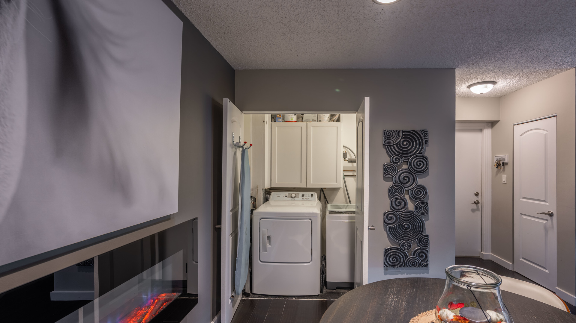 1234 Chalet Road, Unit 301 Naperville, IL 60563 - Photo 8 of 18 a room with a door and furniture