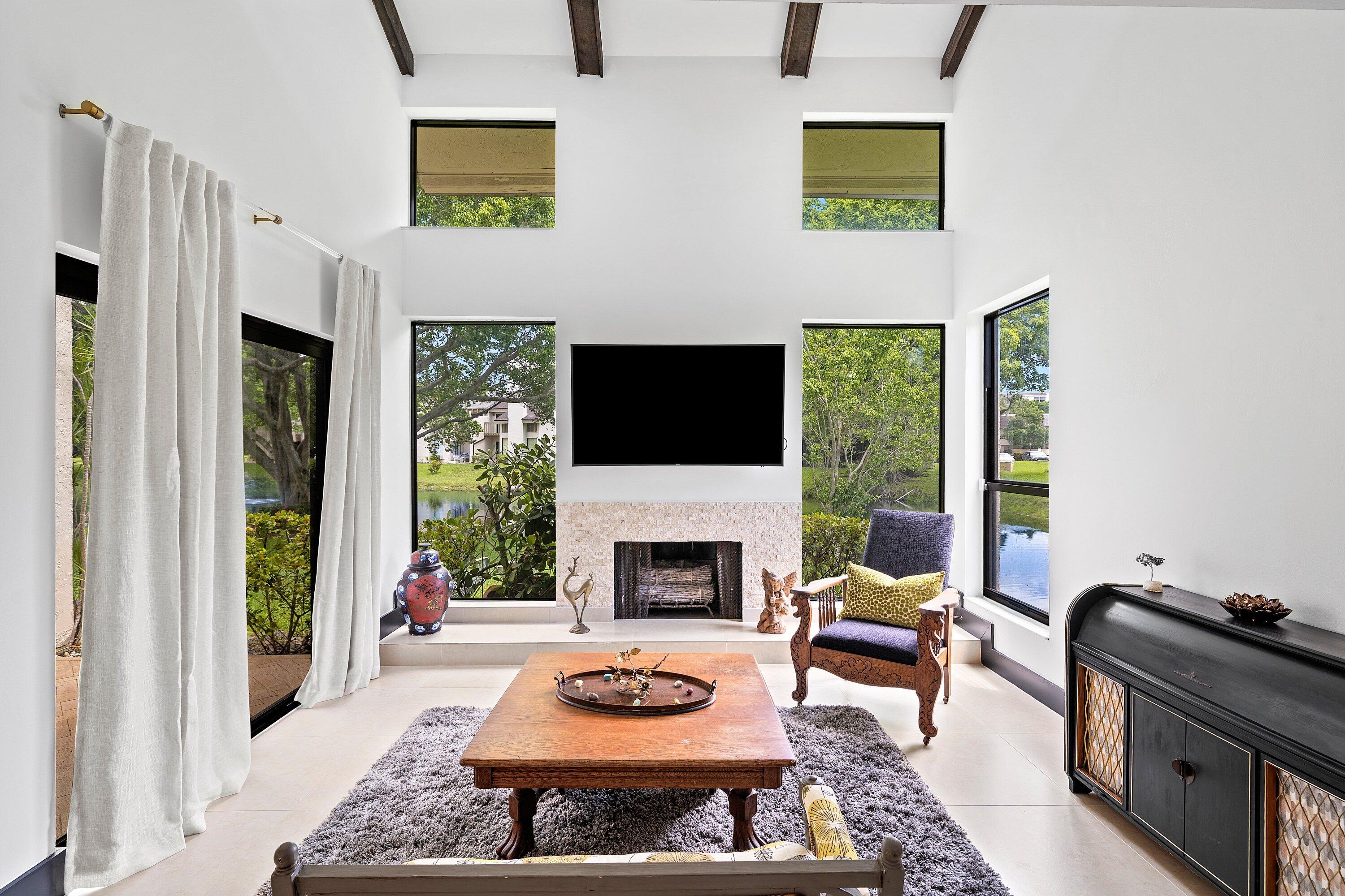 6096 Glendale Drive Boca Raton, FL 33433 - Photo 22 of 60 Great Room 2