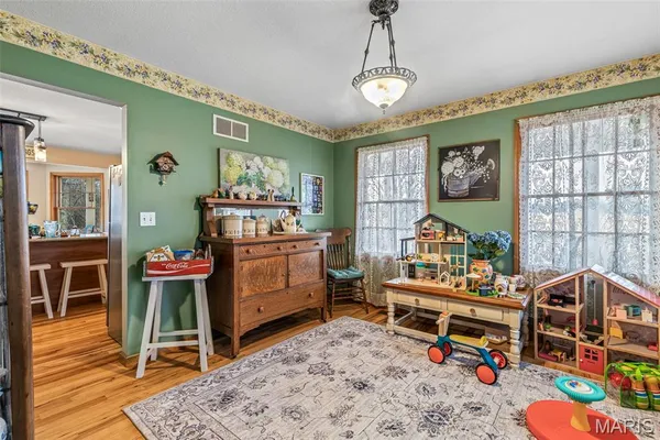 $600,000 | 5050 Madison Road, Farmington, MO 63640