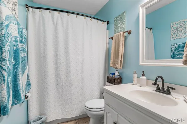 $600,000 | 5050 Madison Road, Farmington, MO 63640