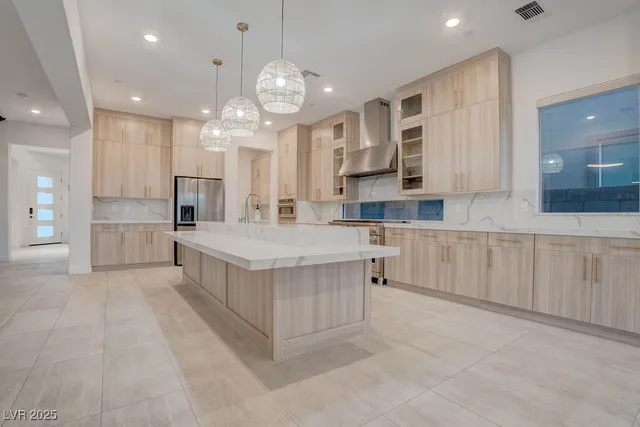 $7,500 | 230 Carmel Sky Street, Las Vegas, NV 89138