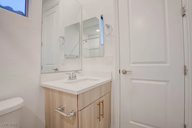 $7,500 | 230 Carmel Sky Street, Las Vegas, NV 89138