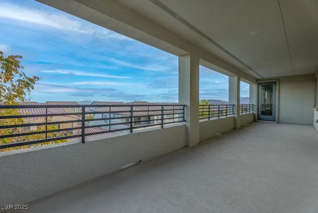 $7,500 | 230 Carmel Sky Street, Las Vegas, NV 89138