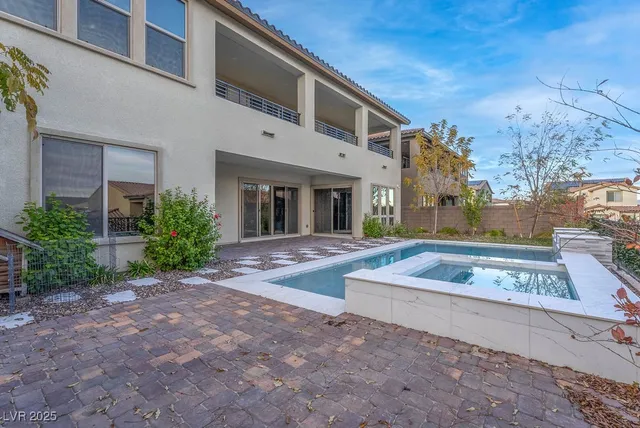 $7,500 | 230 Carmel Sky Street, Las Vegas, NV 89138