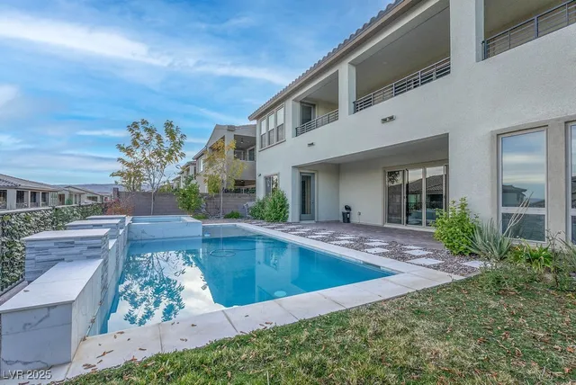$7,500 | 230 Carmel Sky Street, Las Vegas, NV 89138