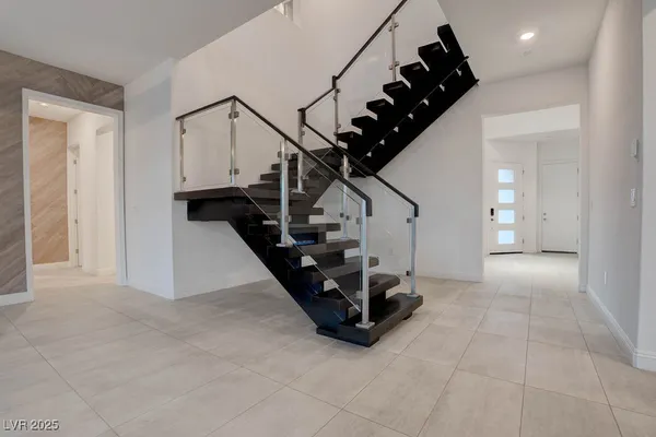 $7,000 | 230 Carmel Sky Street, Las Vegas, NV 89138