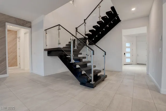 $7,500 | 230 Carmel Sky Street, Las Vegas, NV 89138