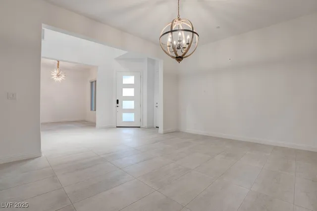 $7,500 | 230 Carmel Sky Street, Las Vegas, NV 89138