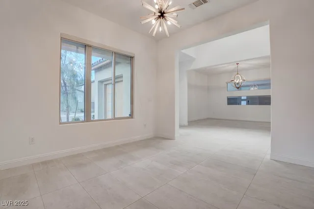 $7,500 | 230 Carmel Sky Street, Las Vegas, NV 89138