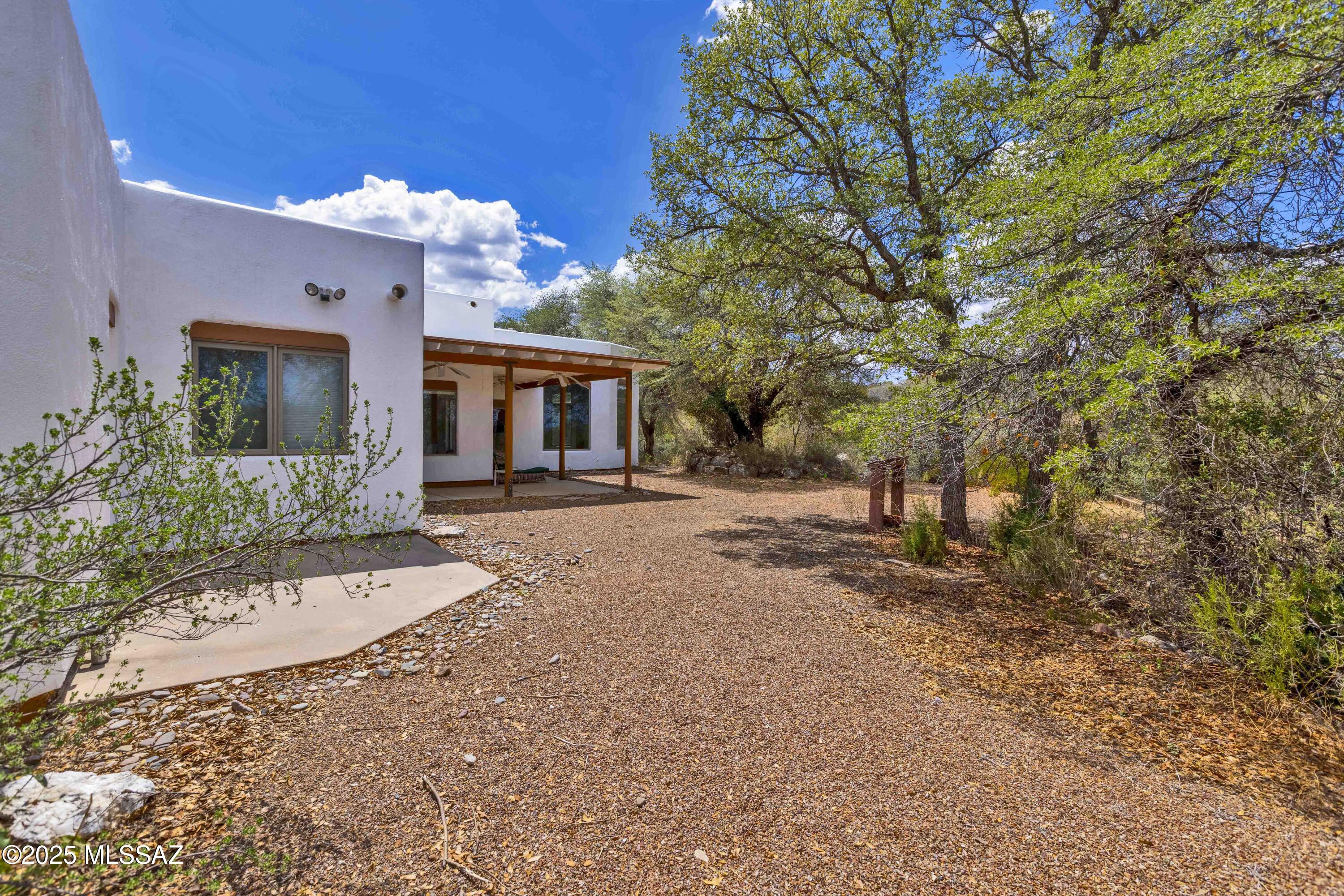 117 South Hobe Road Oracle, AZ 85623 - Photo 5 of 51