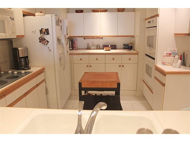 1905 Bay Road, Unit 212 Vero Beach, FL 32963 - Photo 13 of 24 Gallery Image 13