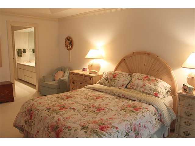 1905 Bay Road, Unit 212 Vero Beach, FL 32963 - Photo 17 of 24 Gallery Image 17