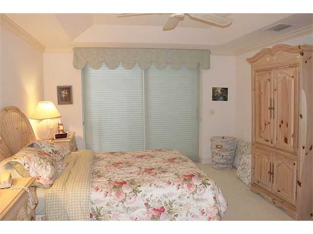 1905 Bay Road, Unit 212 Vero Beach, FL 32963 - Photo 19 of 24 Gallery Image 19