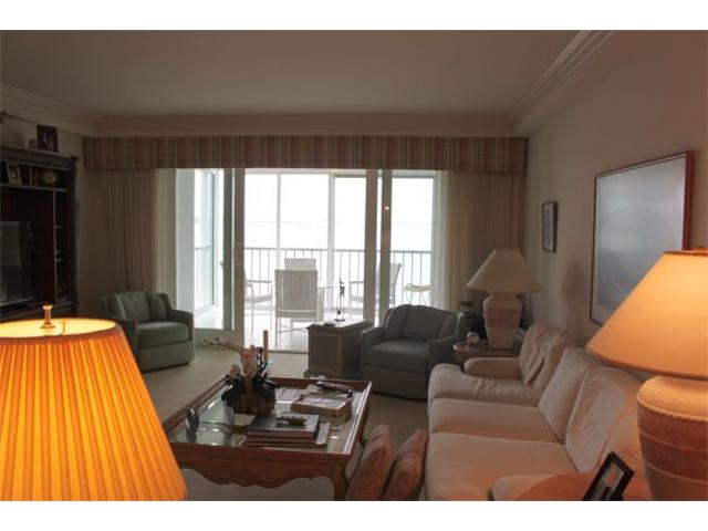 1905 Bay Road, Unit 212 Vero Beach, FL 32963 - Photo 23 of 24 Gallery Image 23
