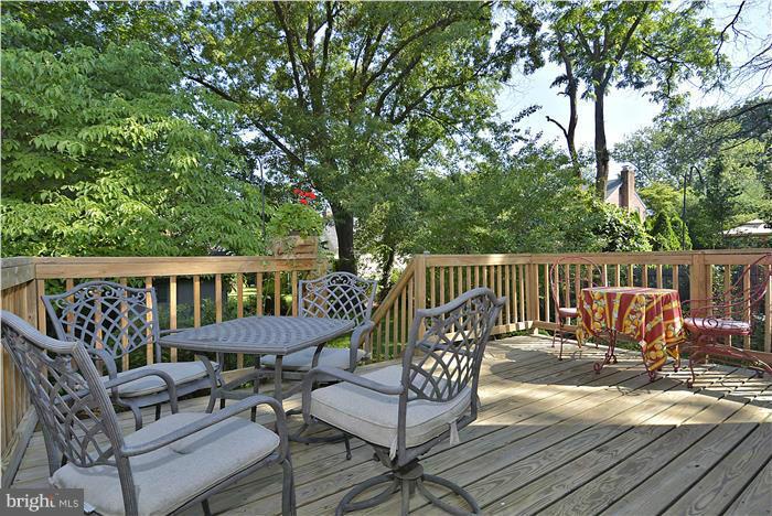 321 Penwood Road Silver Spring, MD 20901 - Photo 11 of 22 Rear Deck overlooks yard