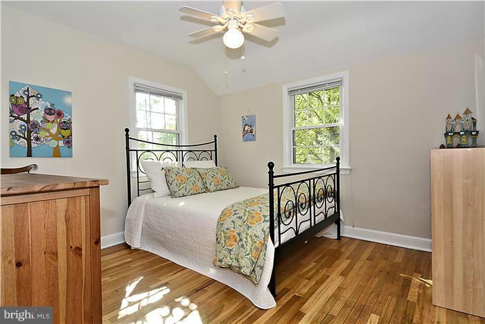 321 Penwood Road Silver Spring, MD 20901 - Photo 14 of 22 Second Bedroom