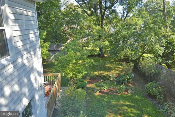 321 Penwood Road Silver Spring, MD 20901 - Photo 18 of 22 View