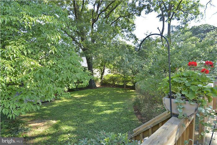 321 Penwood Road Silver Spring, MD 20901 - Photo 22 of 22 Exterior (Rear)