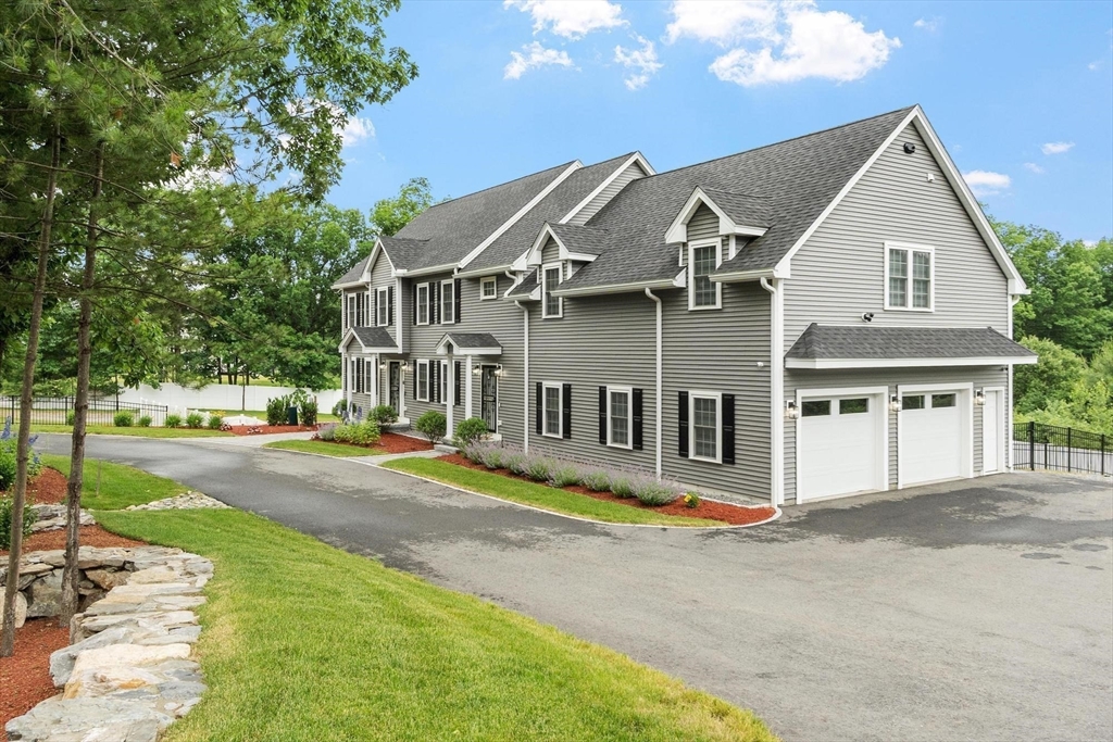 24 Townsend Road Shirley, MA 01464 - Photo 4 of 42