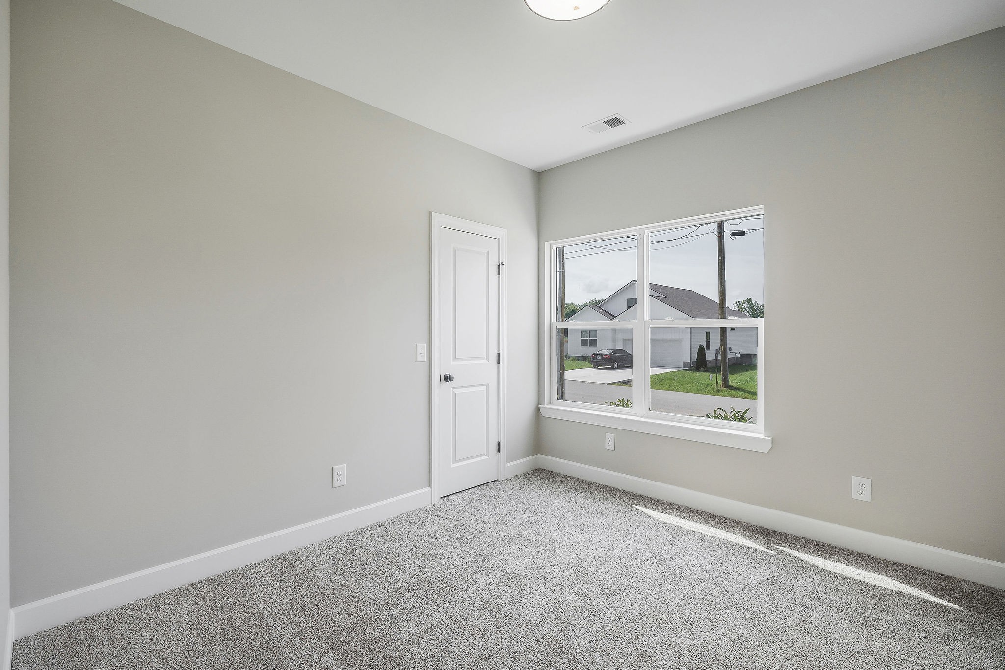 125 Reece Road Baxter, TN 38544 - Photo 22 of 31 a view of an empty room with a window