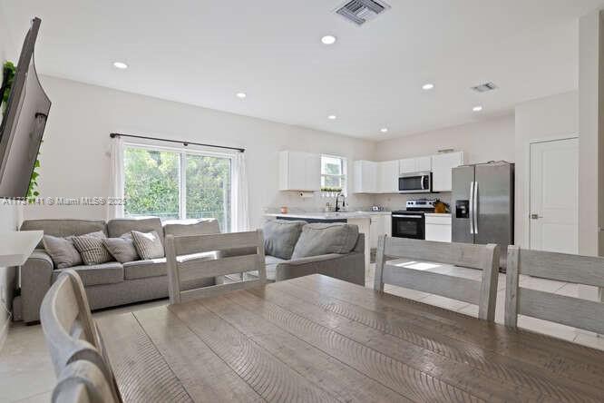 1755 Southeast 9th Terrace Homestead, FL 33034 - Photo 18 of 22