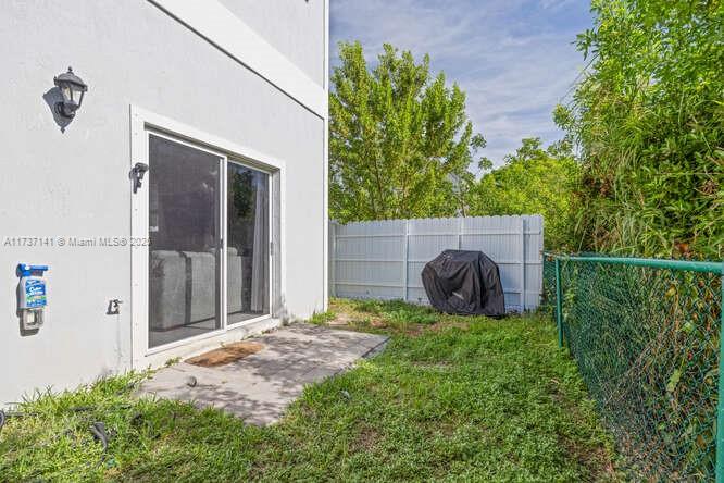 1755 Southeast 9th Terrace Homestead, FL 33034 - Photo 21 of 22