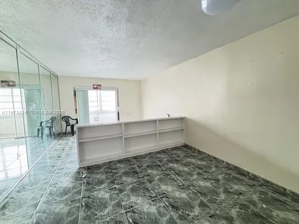 $161,500 | 140 Royal Palm Road, Unit 202, Hialeah Gardens, FL 33016