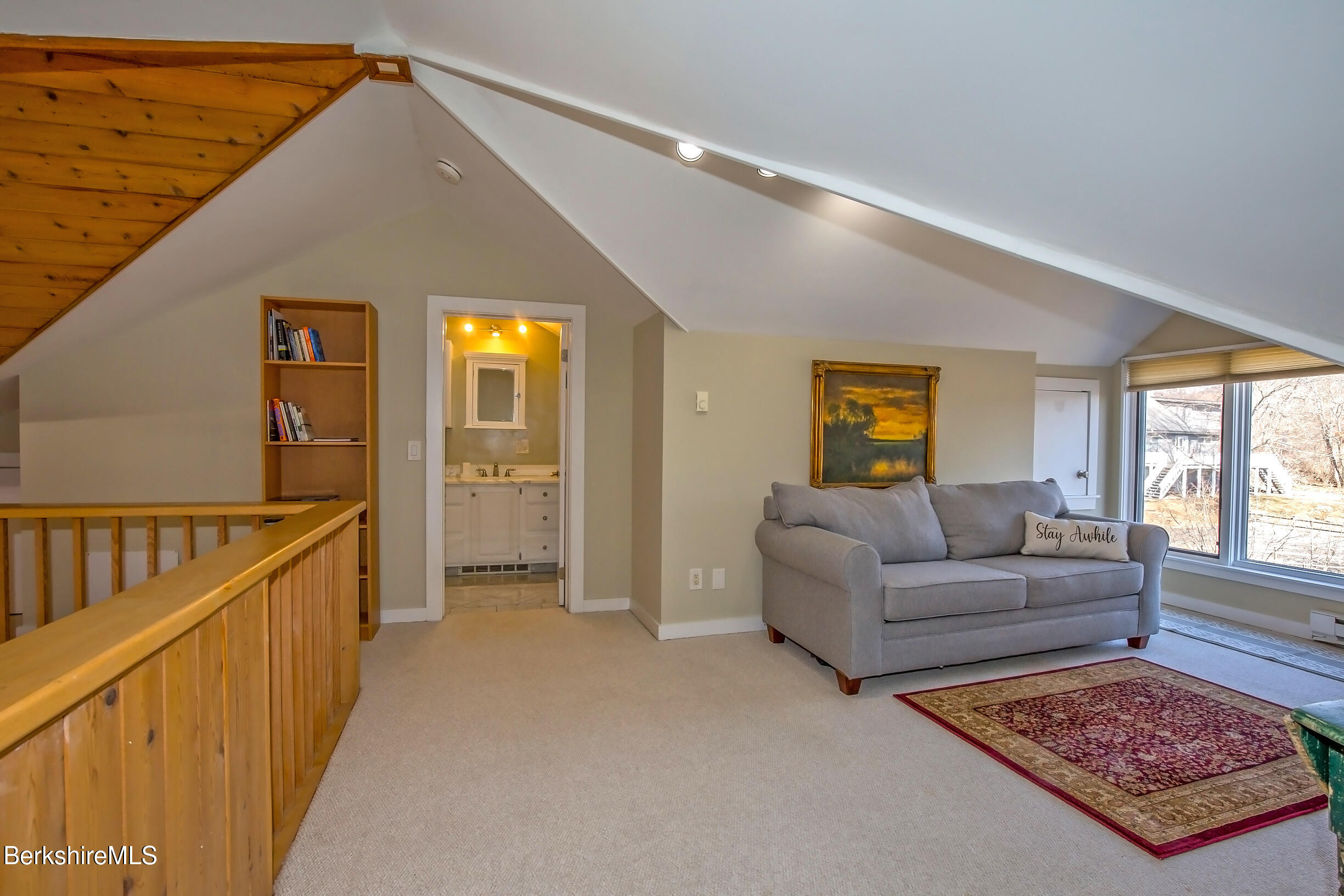 2 Wallace Road, Unit 2E Stockbridge, MA 01262 - Photo 28 of 50 loft