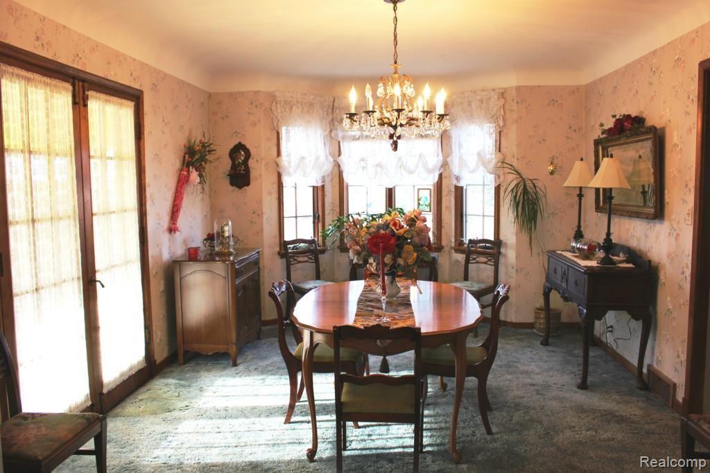 17510 Brewer Road Dundee, MI 48131 - Photo 10 of 25 Bright Dining Room